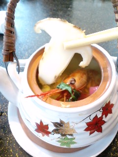 マツタケの土瓶蒸し