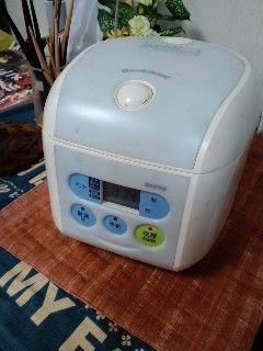 タコごはん16これは私が一人暮らししてる時に使っていた炊飯器です。